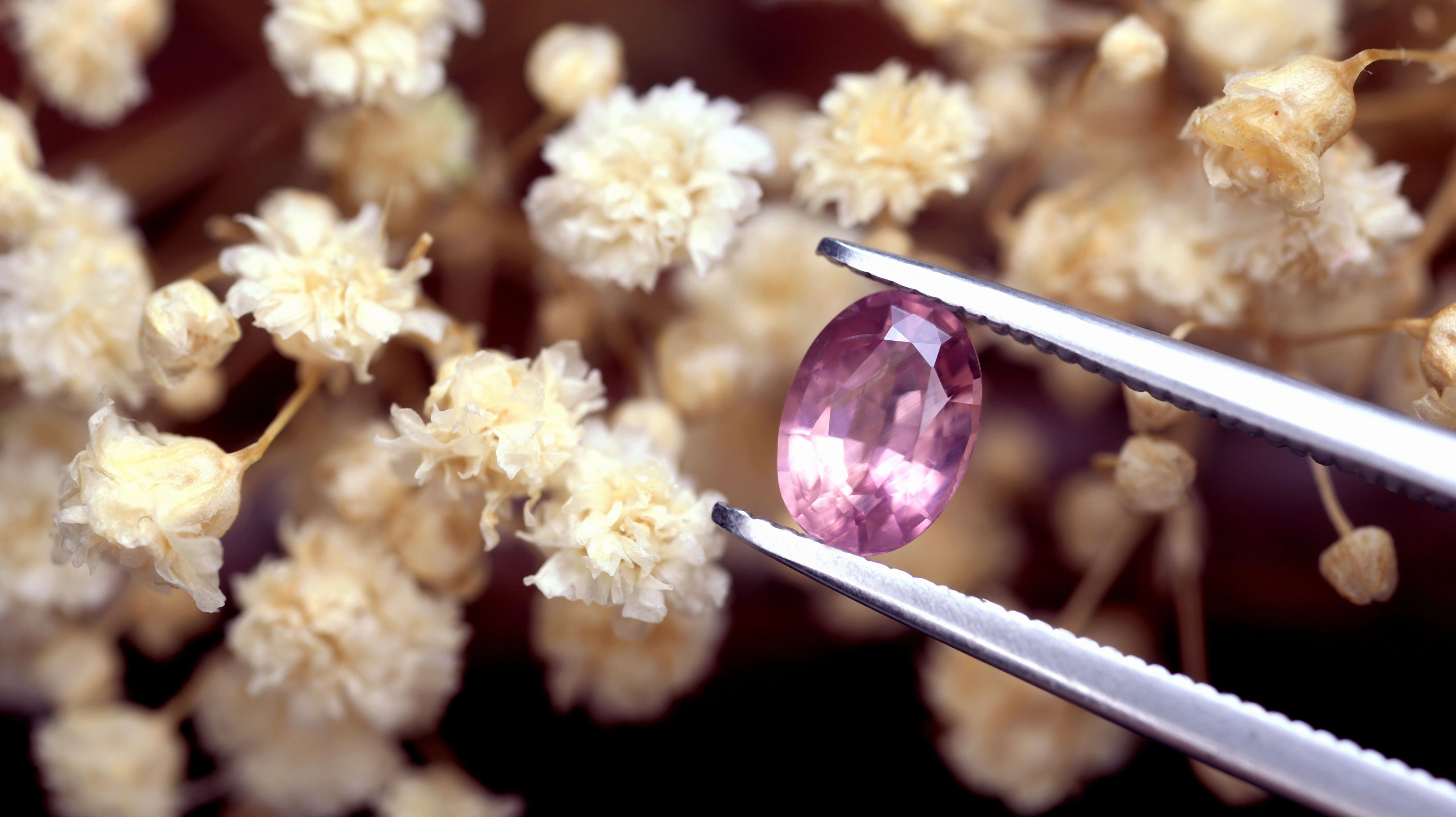 0.83ct Certified Natural Peach Sapphire