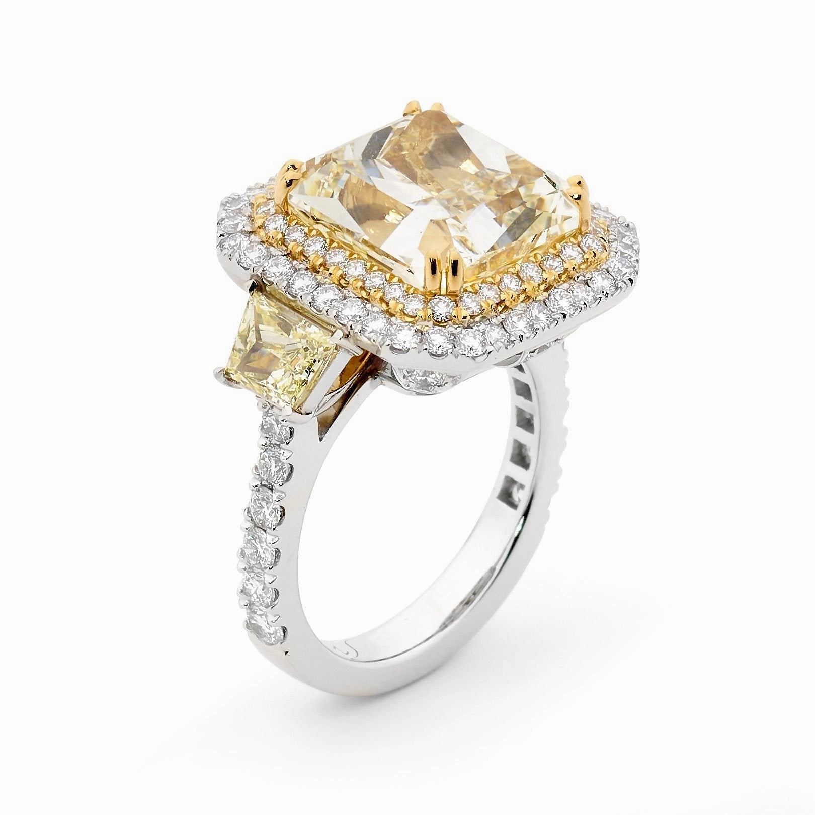 18ct White Gold & 9ct Yellow Diamond Cocktail Ring