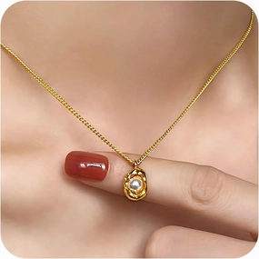 18K Gold Plated Pearl Pendant Necklace, Stainless Steel Gold Nugget Necklace with Freshwater Pearl, White Fritillaria - Trendy Jewelry
