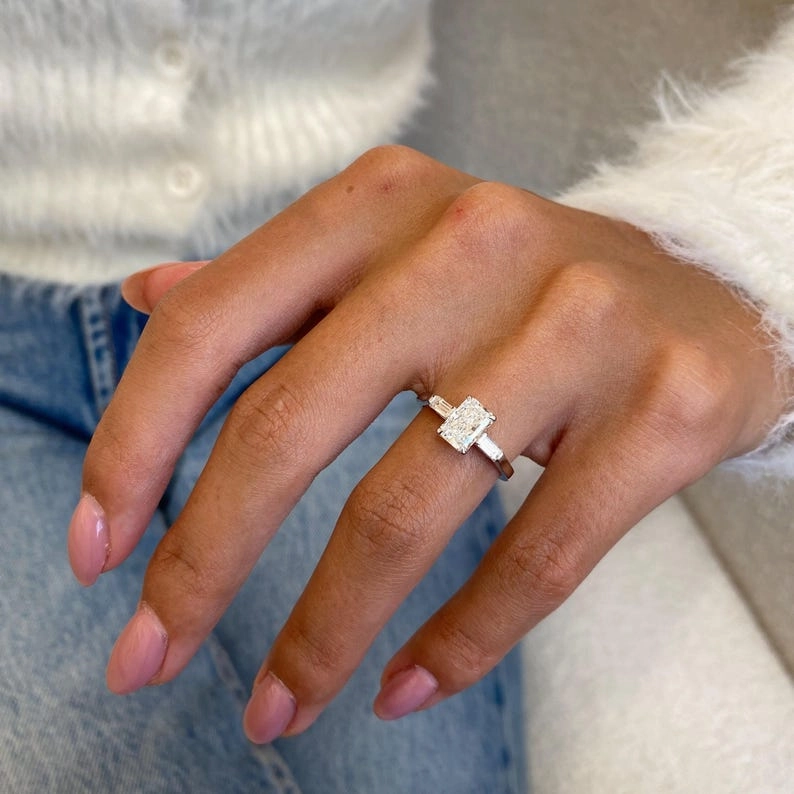 1.0 CT Radiant Moissanite Engagement Ring with Three Stone Design