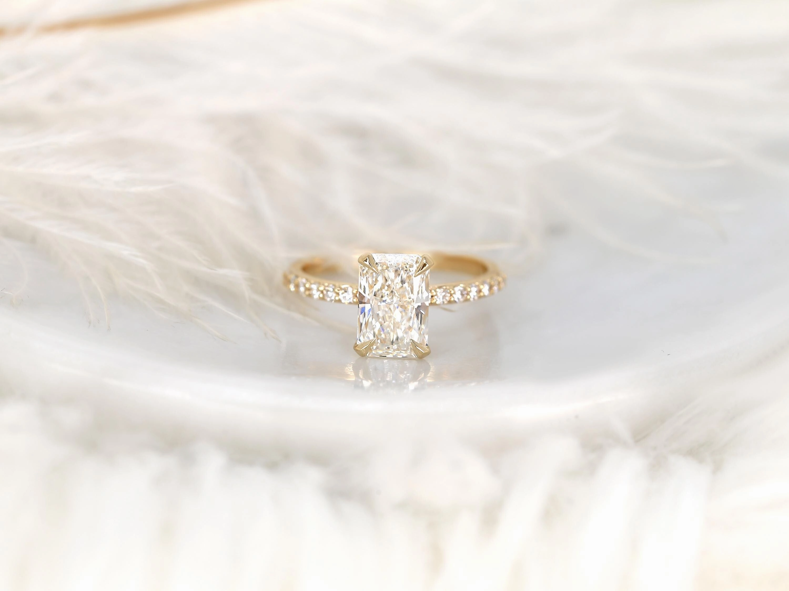 2.01ct Bryce 14kt Gold Diamond Radiant Solitaire Ring