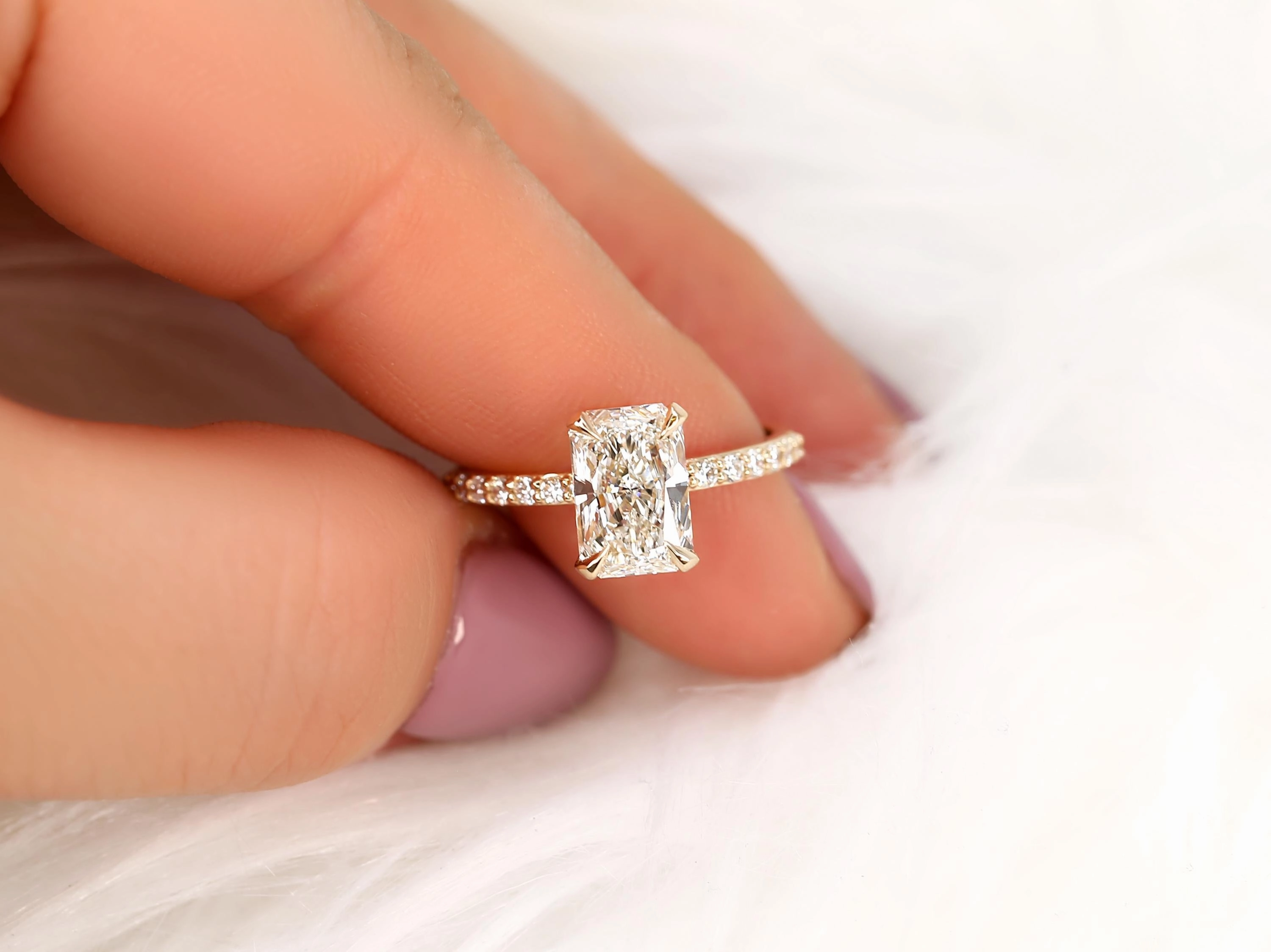 2.01ct Bryce 14kt Gold Diamond Radiant Solitaire Ring