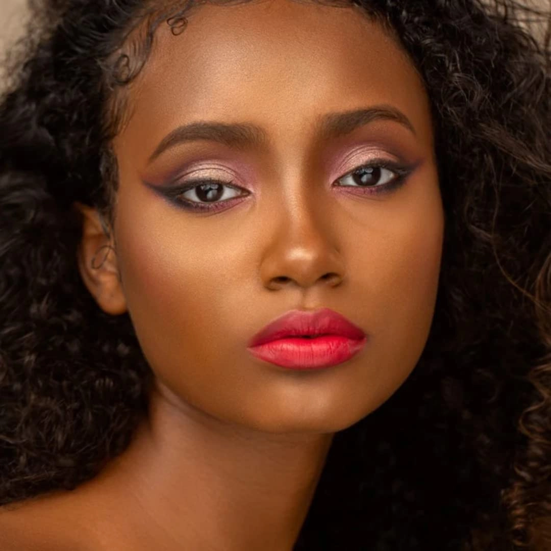 Bossy Cosmetics Vegan Lipstick Matte, Long Lasting, Hydrating Lip Stick with Vitamin E and Watermelon Seed Oil, Paraben and Cruelty Free (Inspiring - Fuchsia Color)