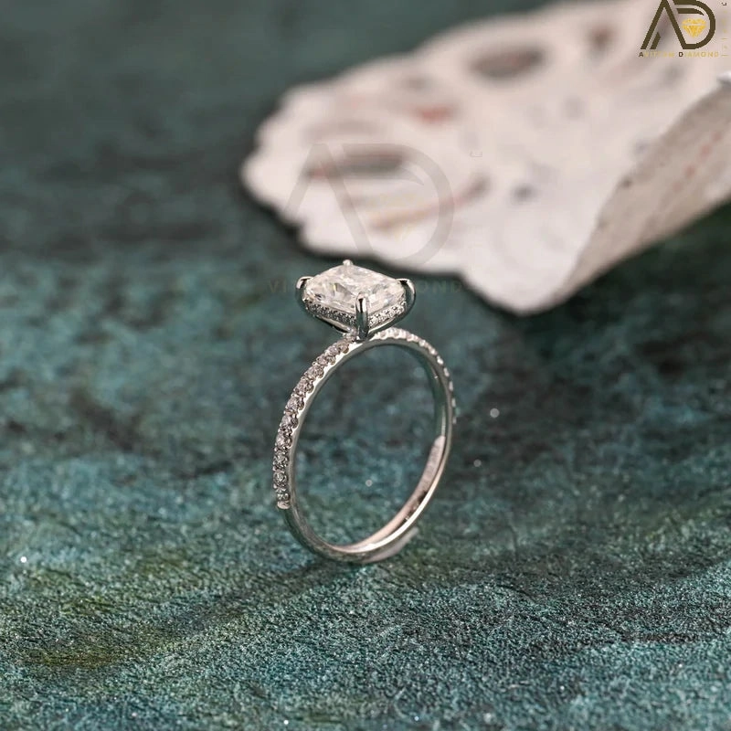 Brilliant 1.5 CT Radiant Moissanite Solitaire Ring – White Gold Beauty