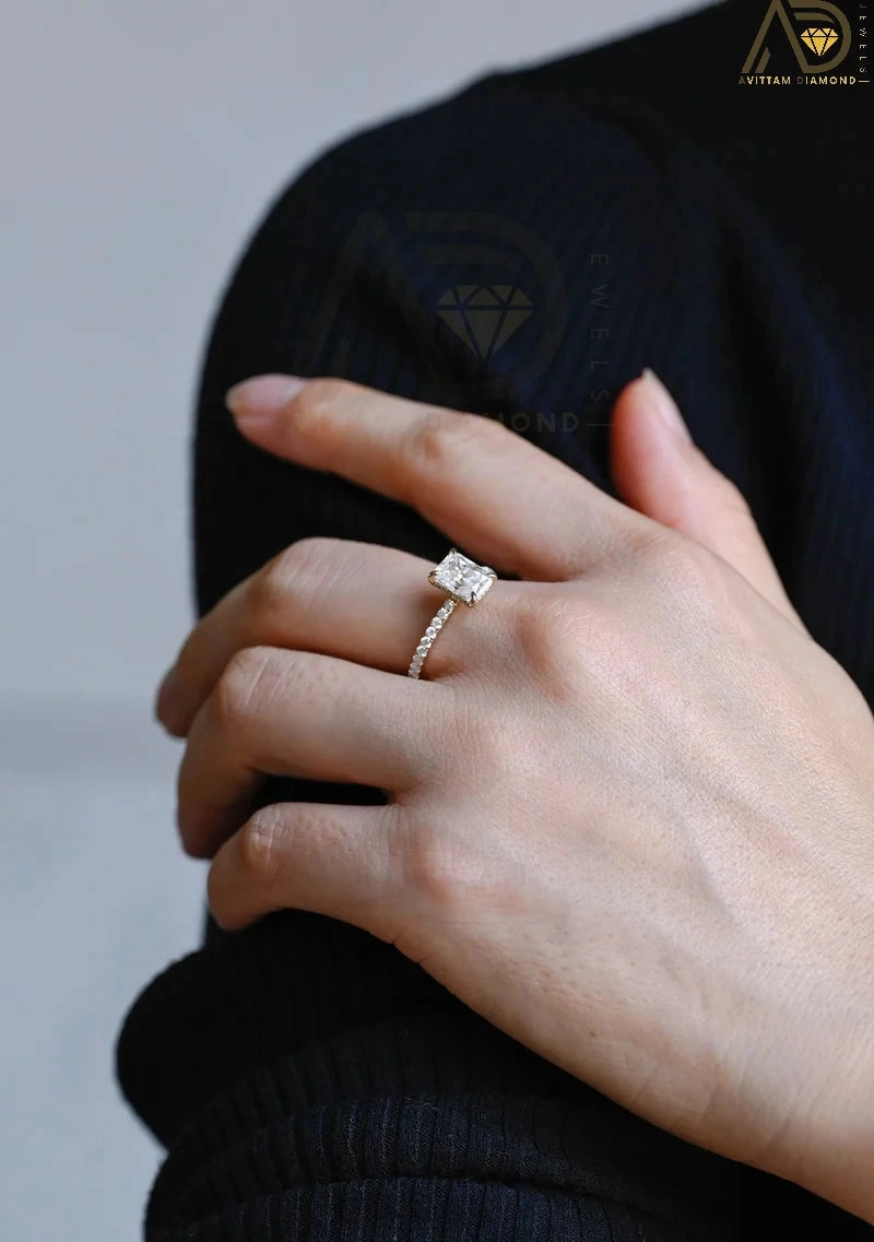 Brilliant 1.5 CT Radiant Moissanite Solitaire Ring – White Gold Beauty