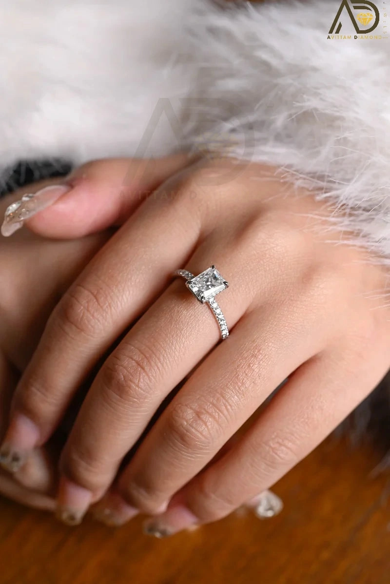 Brilliant 1.5 CT Radiant Moissanite Solitaire Ring – White Gold Beauty