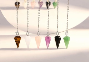 DUQGUHO 6 Pcs Crystal Pendulum Set Wiccan Accessories Divination Tools Natural Healing Crystal Quartz Colored for Spritual Pointed Crystal Grid Reiki Meditation Gemstone Pendants