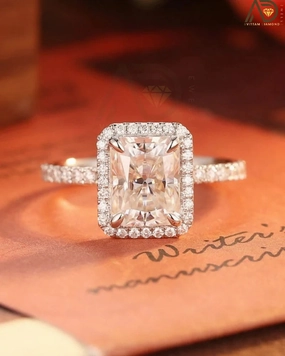 Elegant Radiant Cut Moissanite Ring - Halo Setting Perfect for Christmas