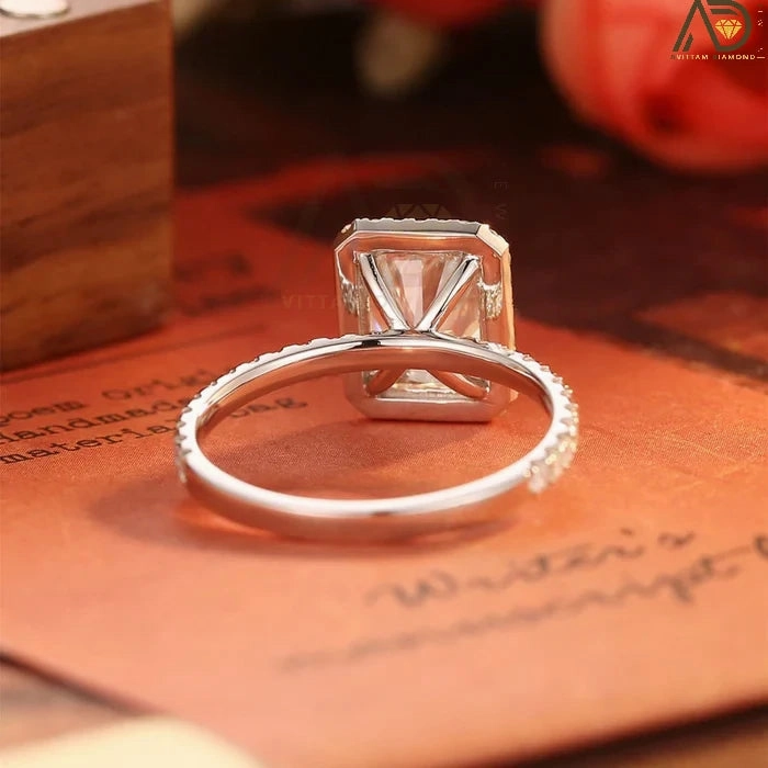 Elegant Radiant Cut Moissanite Ring - Halo Setting Perfect for Christmas