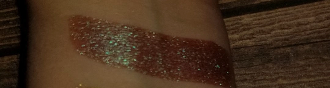 Game of Tones - Episode Six - Westeros Rowing Champion Pressed Eyeshadow