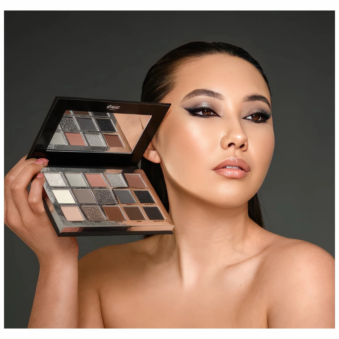 Gravity Eyeshadow Palette - 15 shades