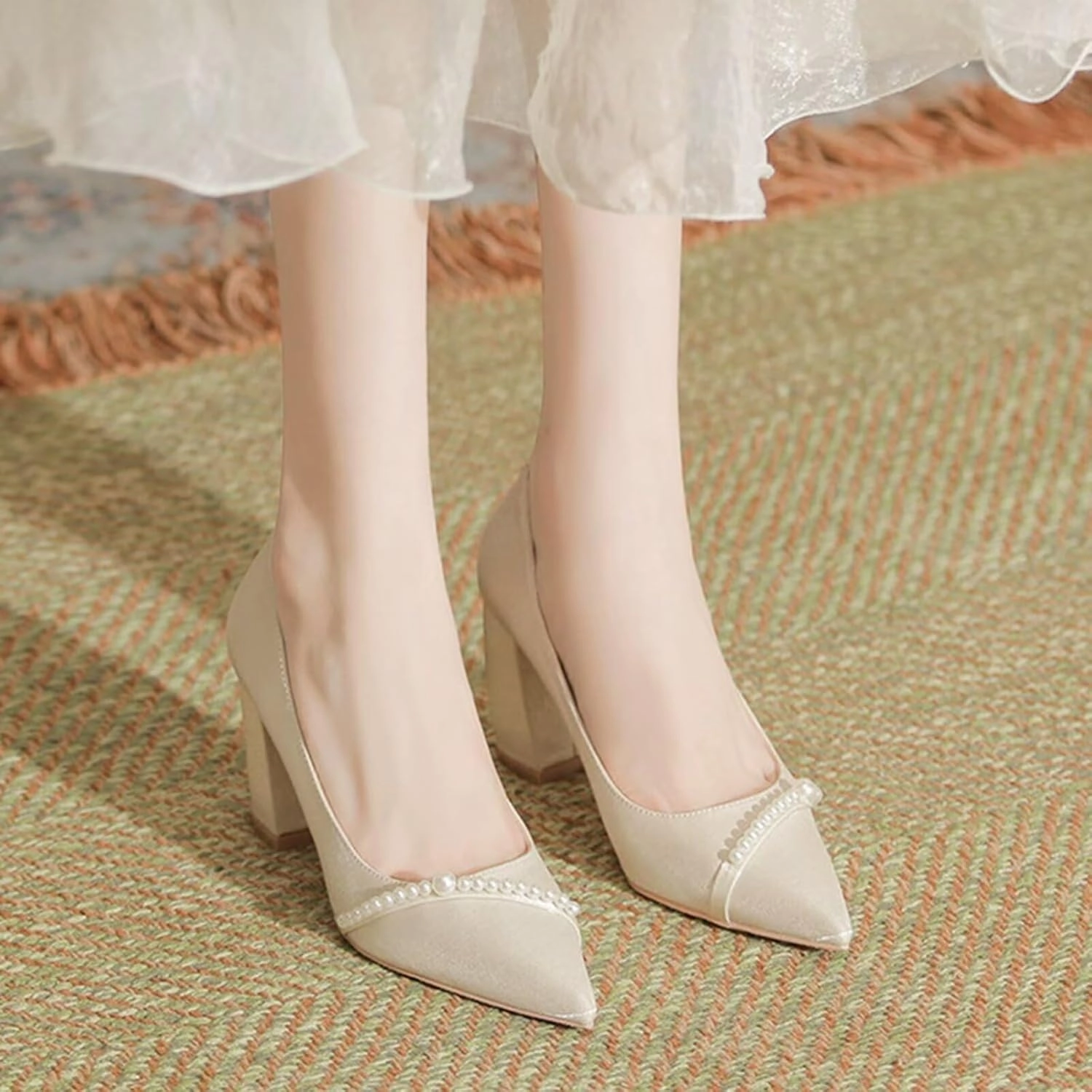HNVAVQ Women's Pumps Chunky Heels Closed Pointed Toe Wedding Party Dress Shoes for Bride with Pearls,5/7cm Bridal Evening Party Court Shoes,Low Mid Heel,Beige