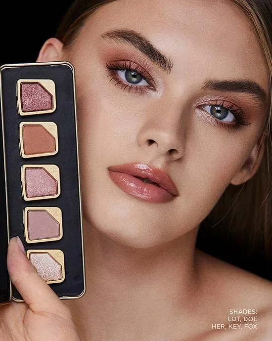 Hourglass Curator Eyeshadow-May