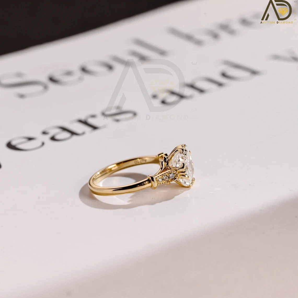 Luxurious Square Radiant Moissanite Engagement Ring in Solid Gold, Perfect for Women, Girlfriends, and Wives