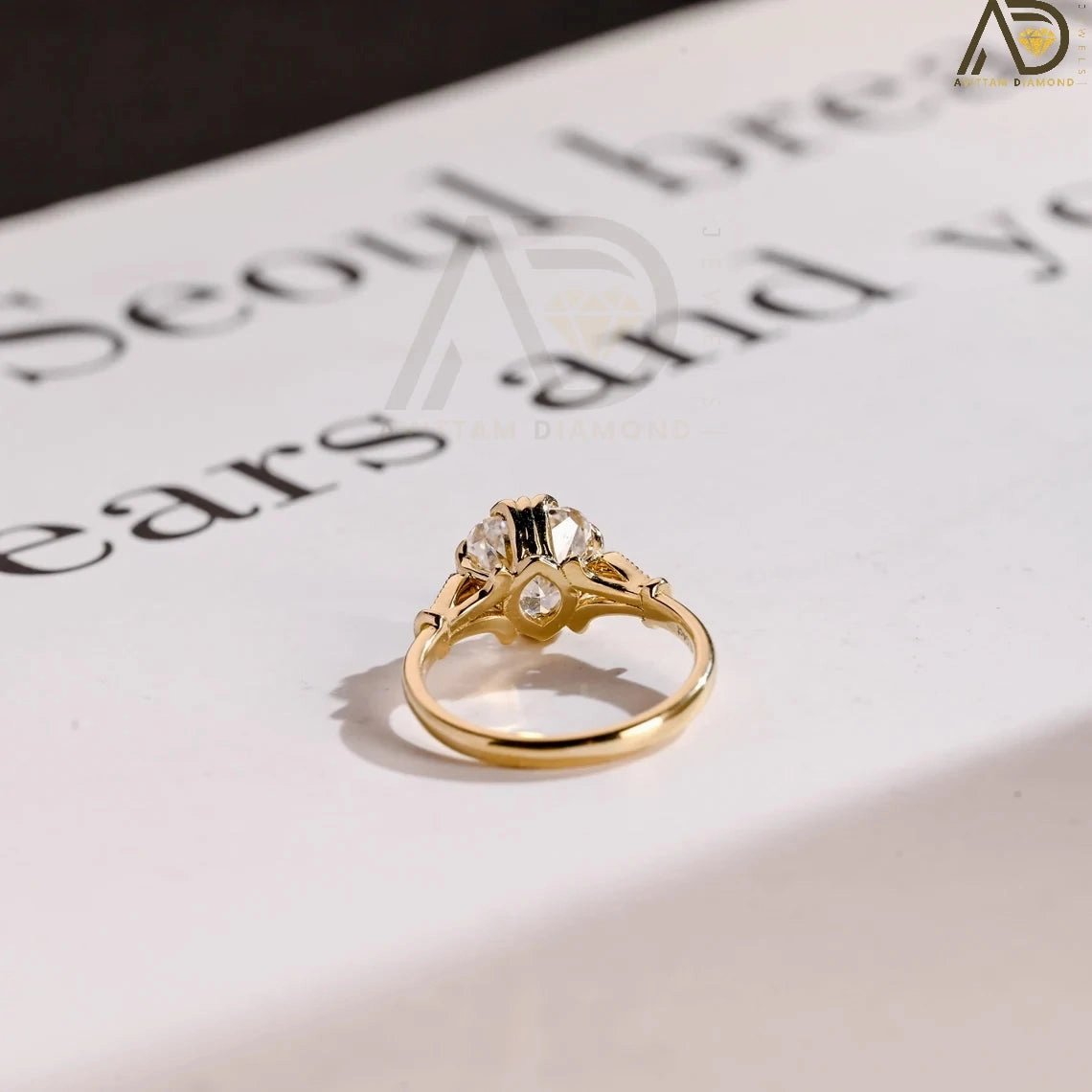 Luxurious Square Radiant Moissanite Engagement Ring in Solid Gold, Perfect for Women, Girlfriends, and Wives