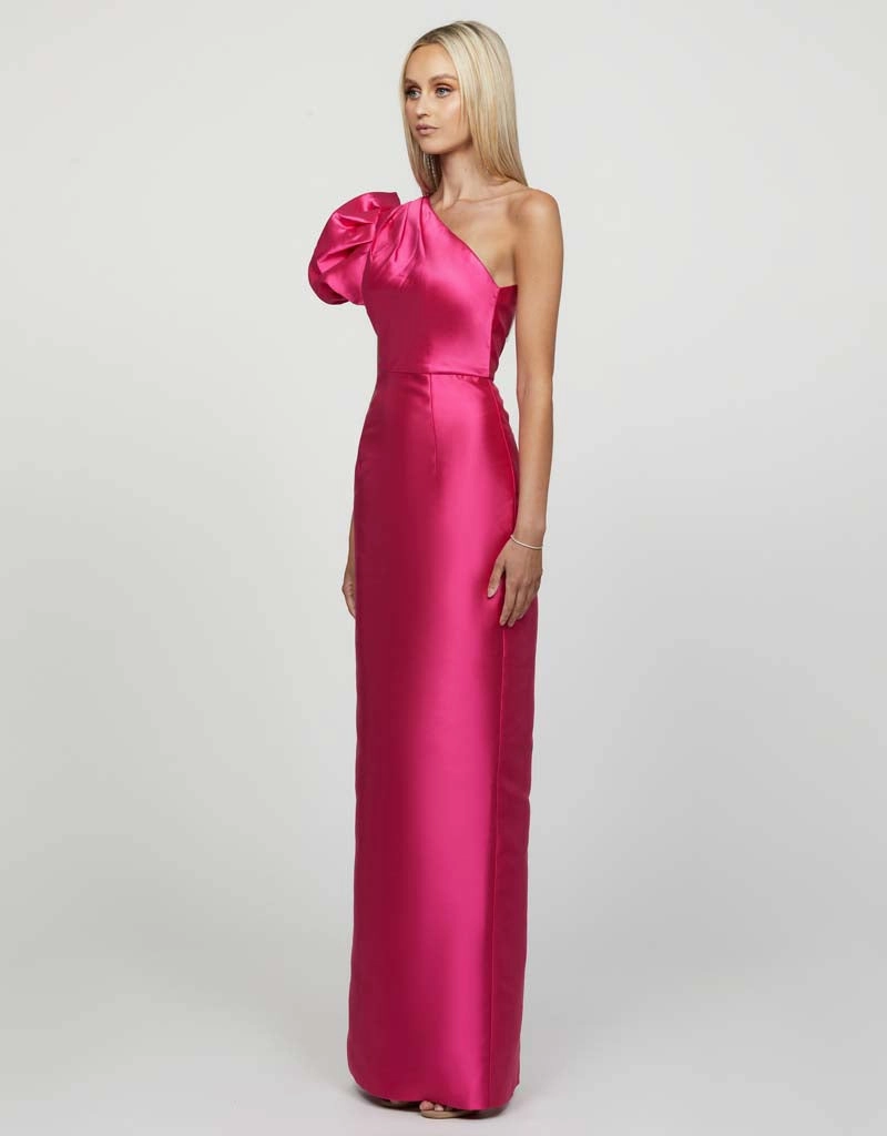 MARCHESA ONE SHOULDER GOWN B65D18L
