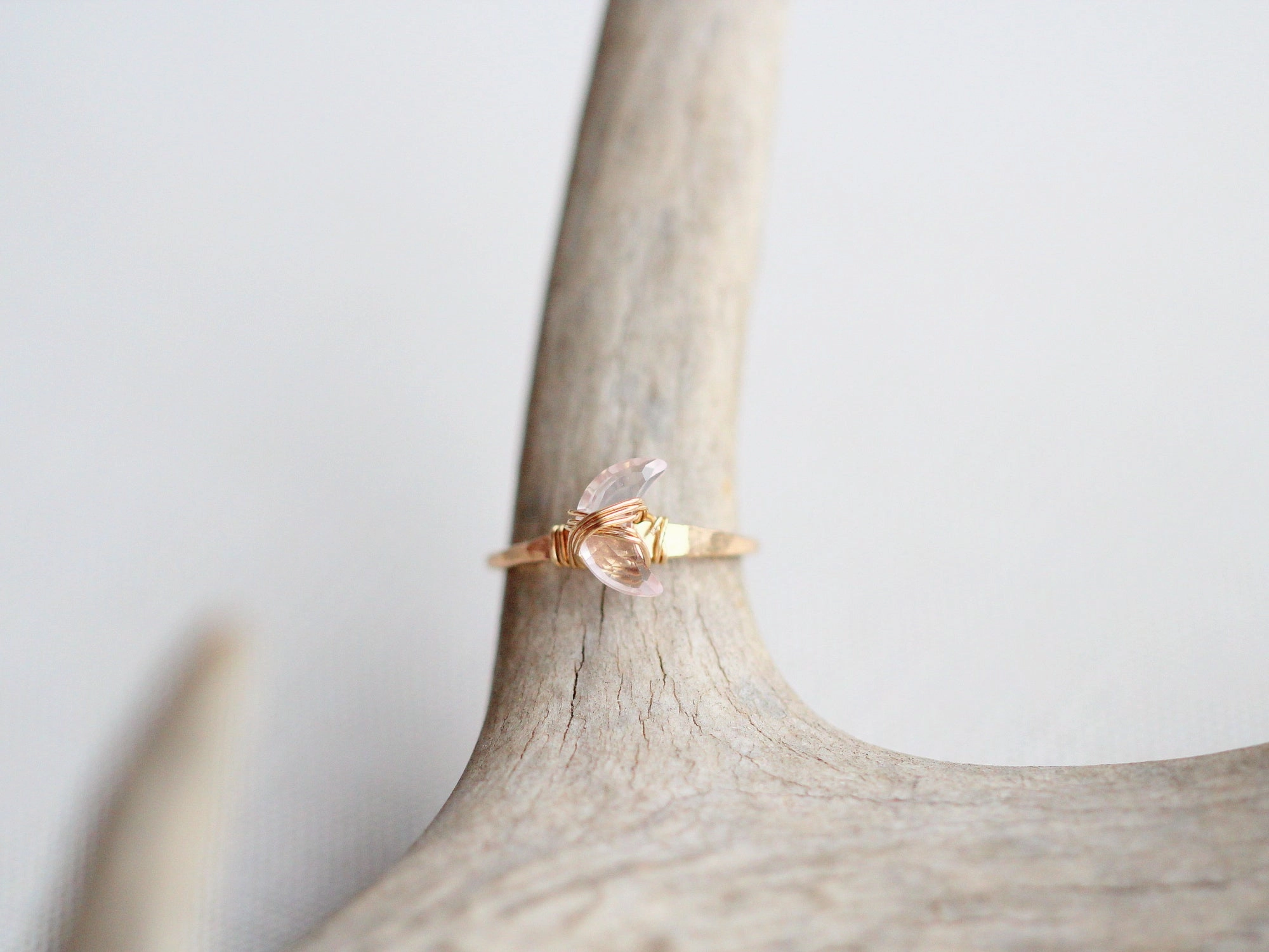 Mini Moonbeam Ring - Rose Quartz