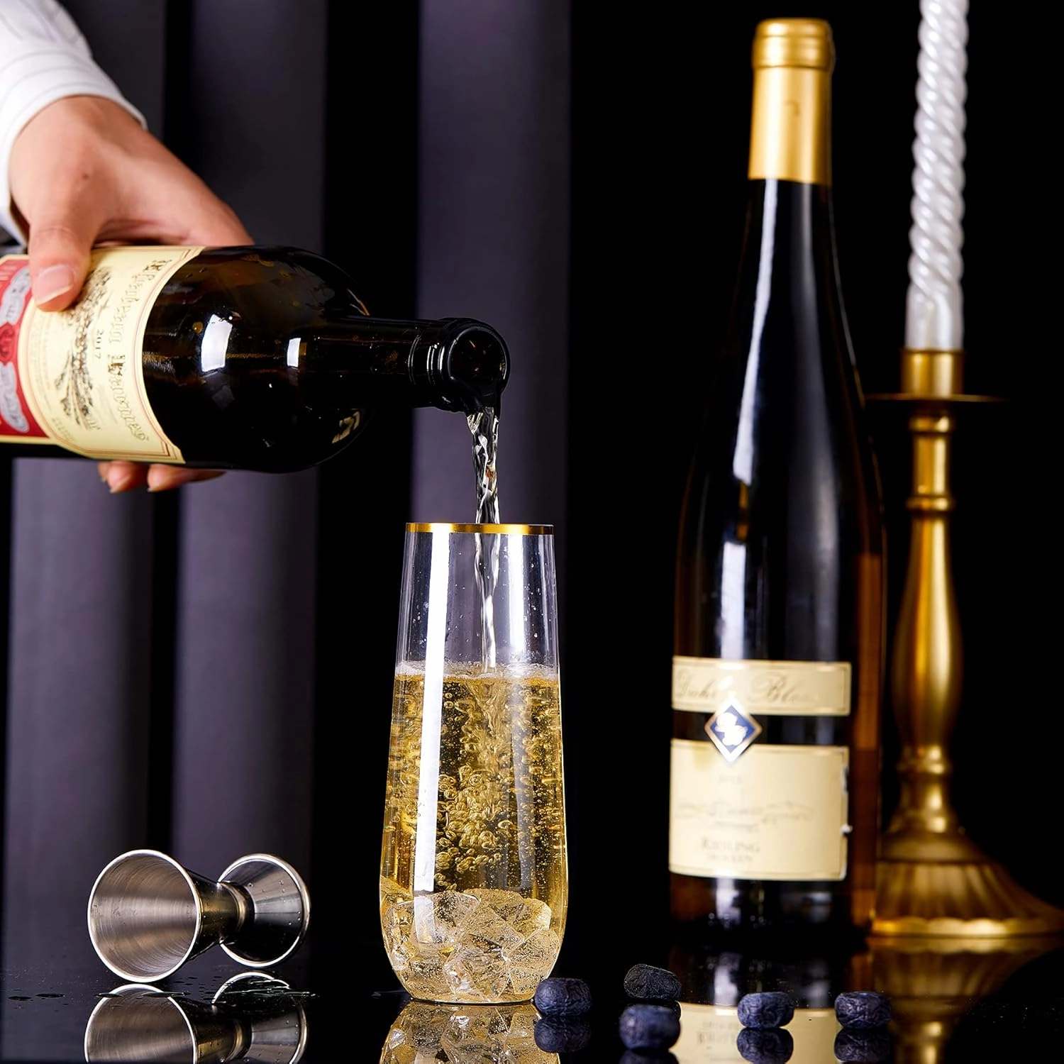 N9R 24PCS Plastic Champagne Flutes, 9 Oz Stemless Disposable Gold Rim Toasting Glasses, Crystal Clear Cocktail Cups Drinkware Shatterproof Ideal for Party Wedding Birthday