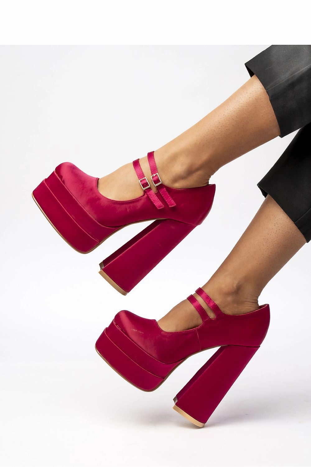 Platform pumps Inello