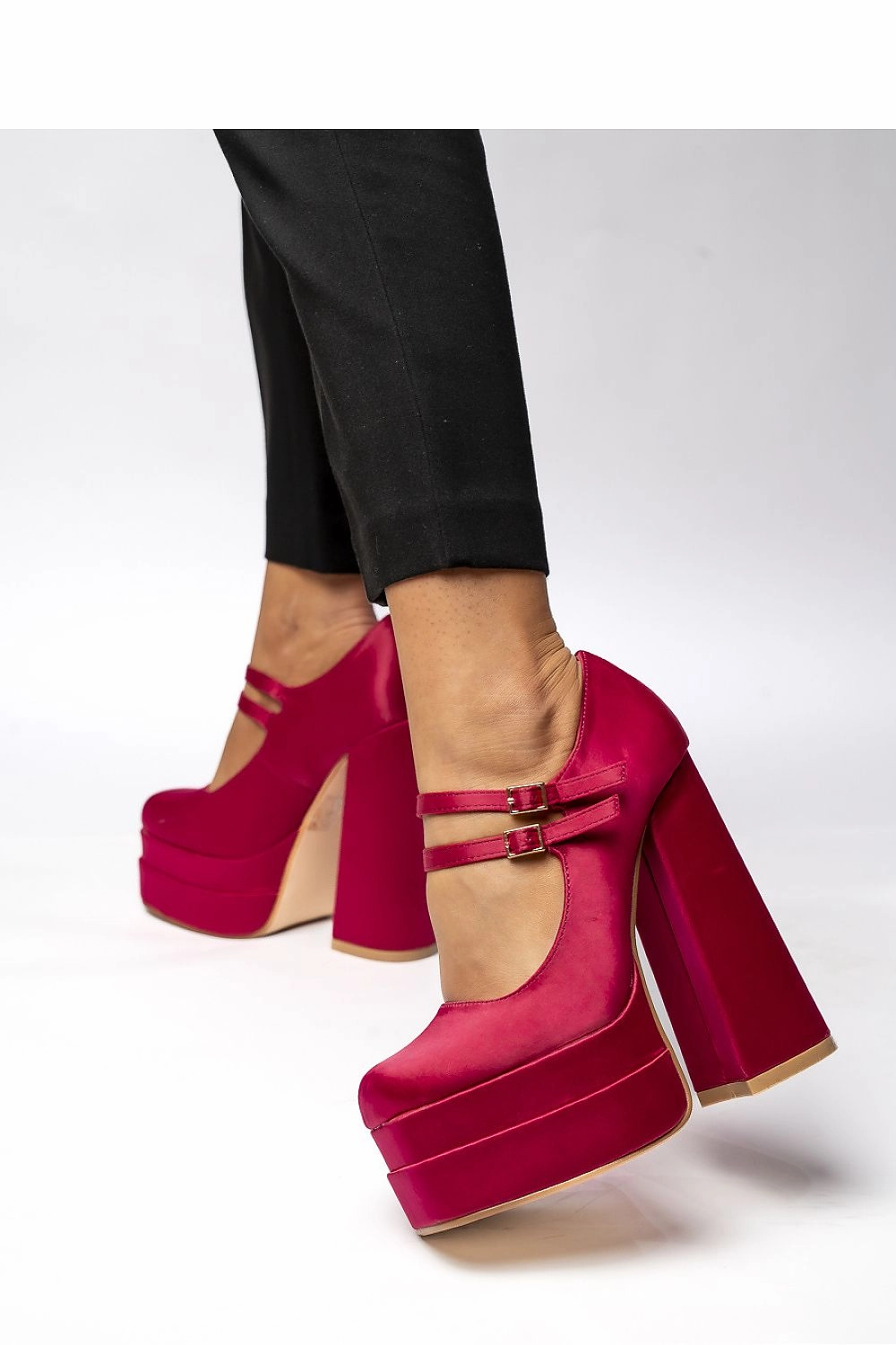 Platform pumps Inello