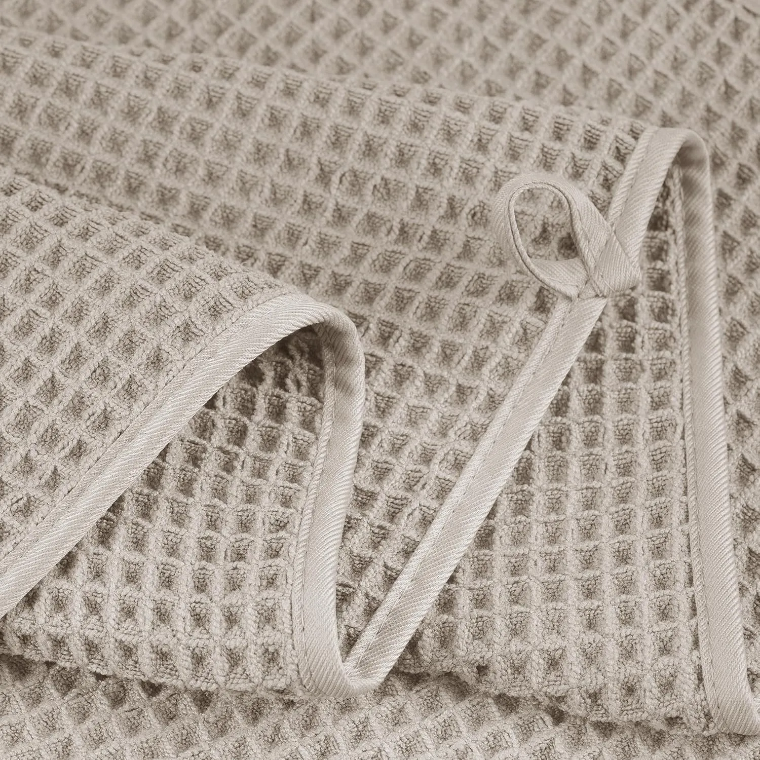 POLYTE Microfiber Oversize Quick Dry Lint Free Bath Towel, 60 x 30 in, 4 Pack (Beige, Waffle Weave)