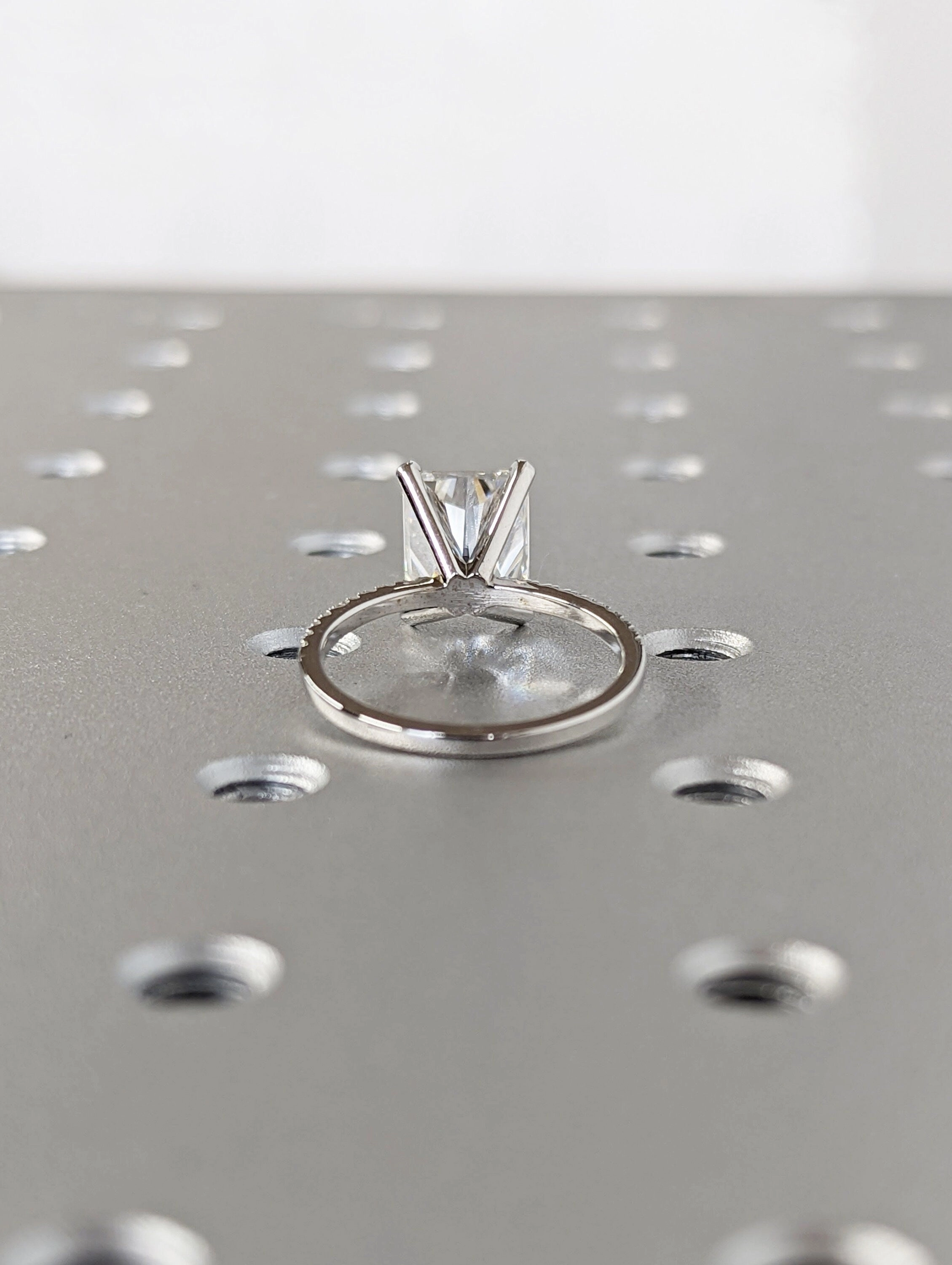 Radiant Cut Solitaire Engagement Ring, Radiant Cut Engagement Ring, Radiant Cut Ring, 3Ct Solid 18k Moissanite Diamond Engagement Ring