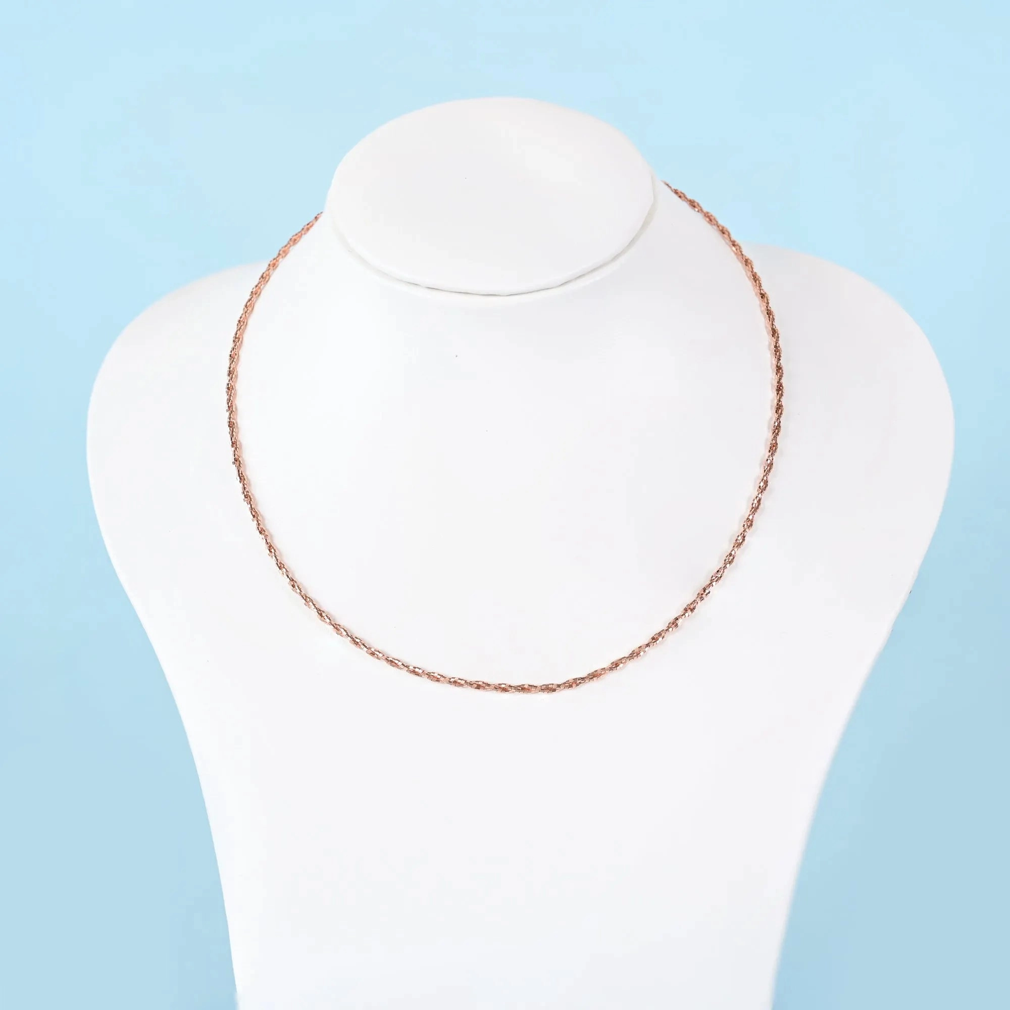 Radiant Fusion Twisted Chain