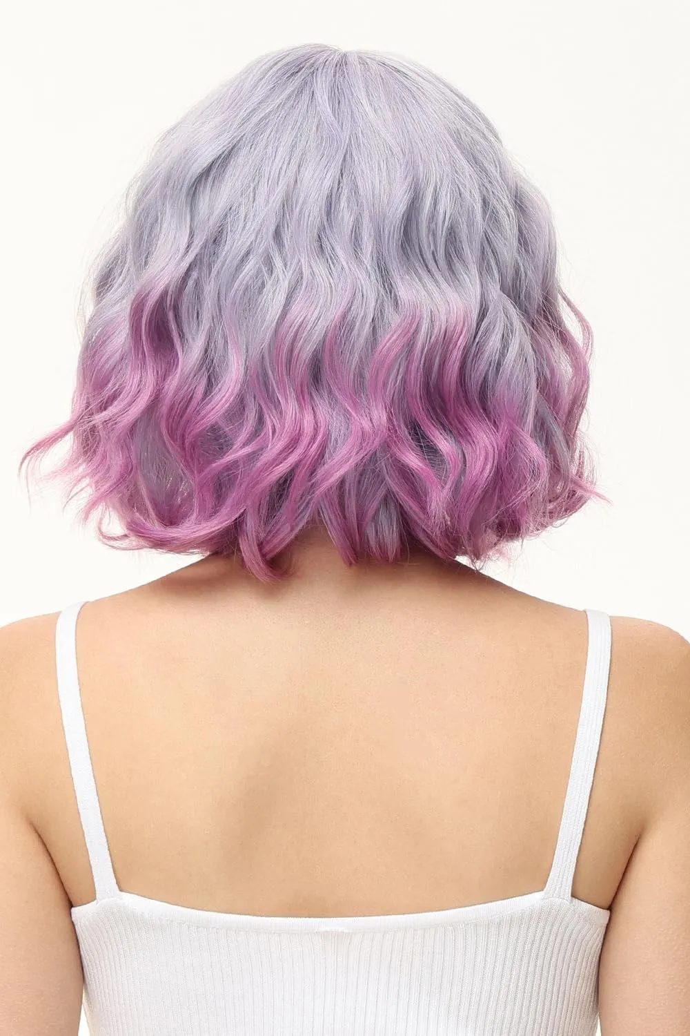 Rose bud Wavy Bob Wig with Bangs Natural Light Purple to Rose Wig Synthetic Hair Shoulder Length Short Curly Wigs for Women