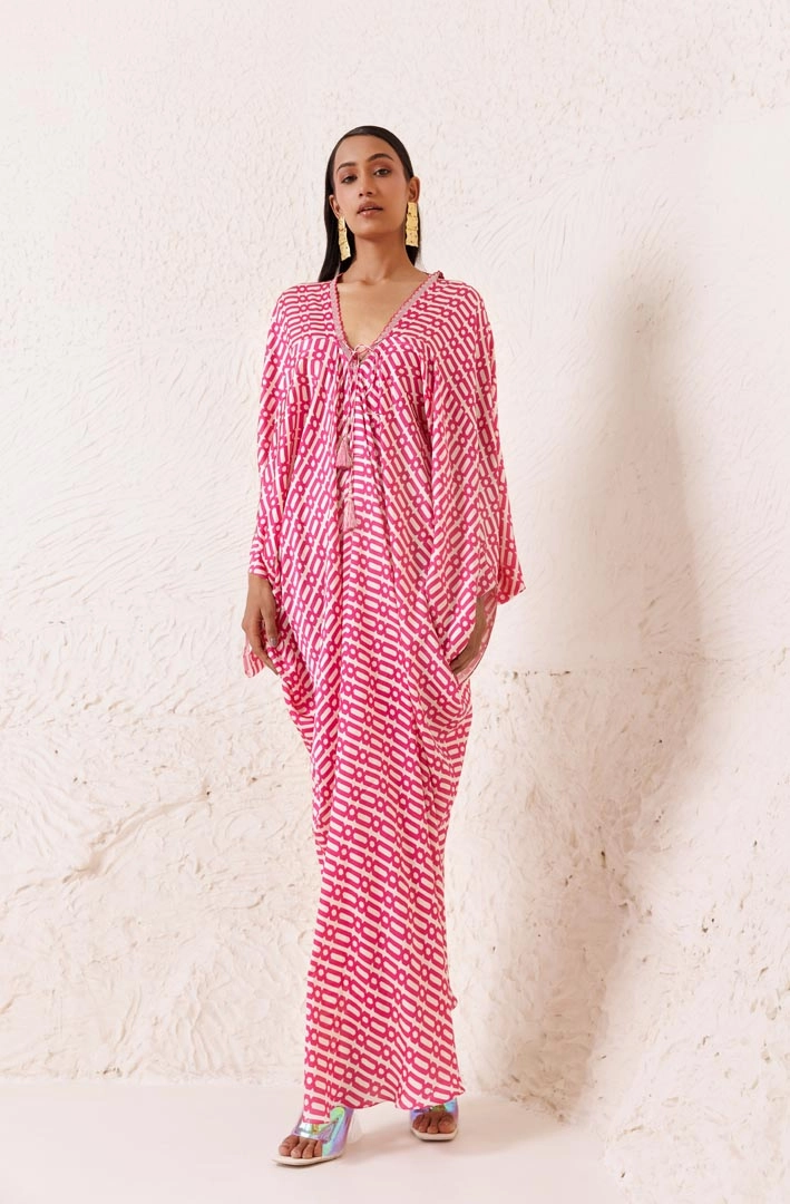 Rouge Kaftan