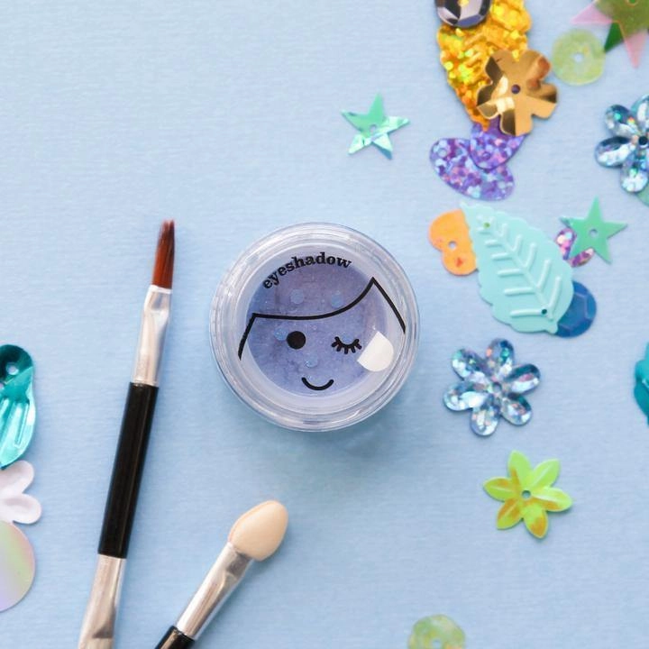 Shimmery eyeshadow