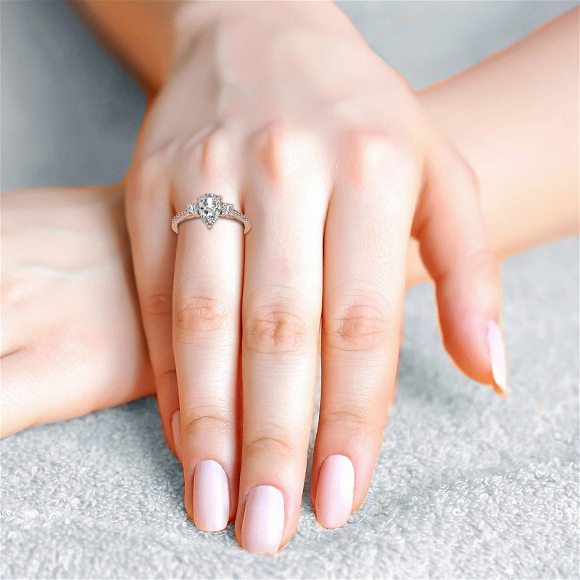 Silver Radiant Teardrop Ring