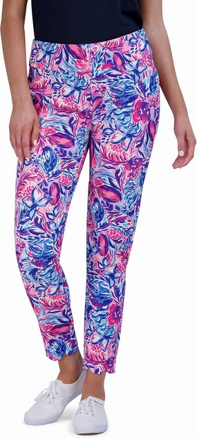 Stella Parker Women's Kick Flare Cropped Pull on Capri with Tummy Control