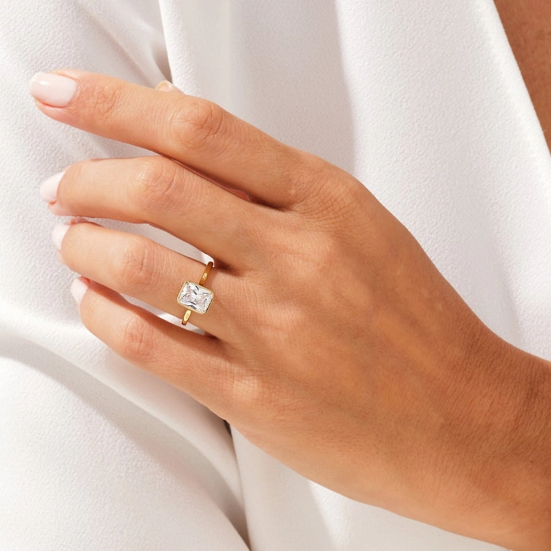 Stunning 1.0-2.0 CT Radiant Moissanite Engagement Ring with Bezel Design