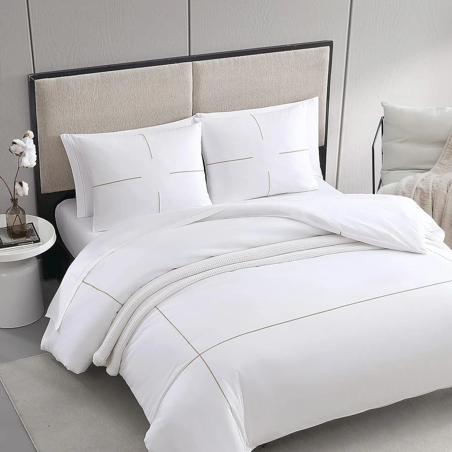 Vera Wang- King Duvet Cover Set, Soft Bedding Set with Matching Shams, Chic Room Essentials (Zig Zag White/Beige, King)