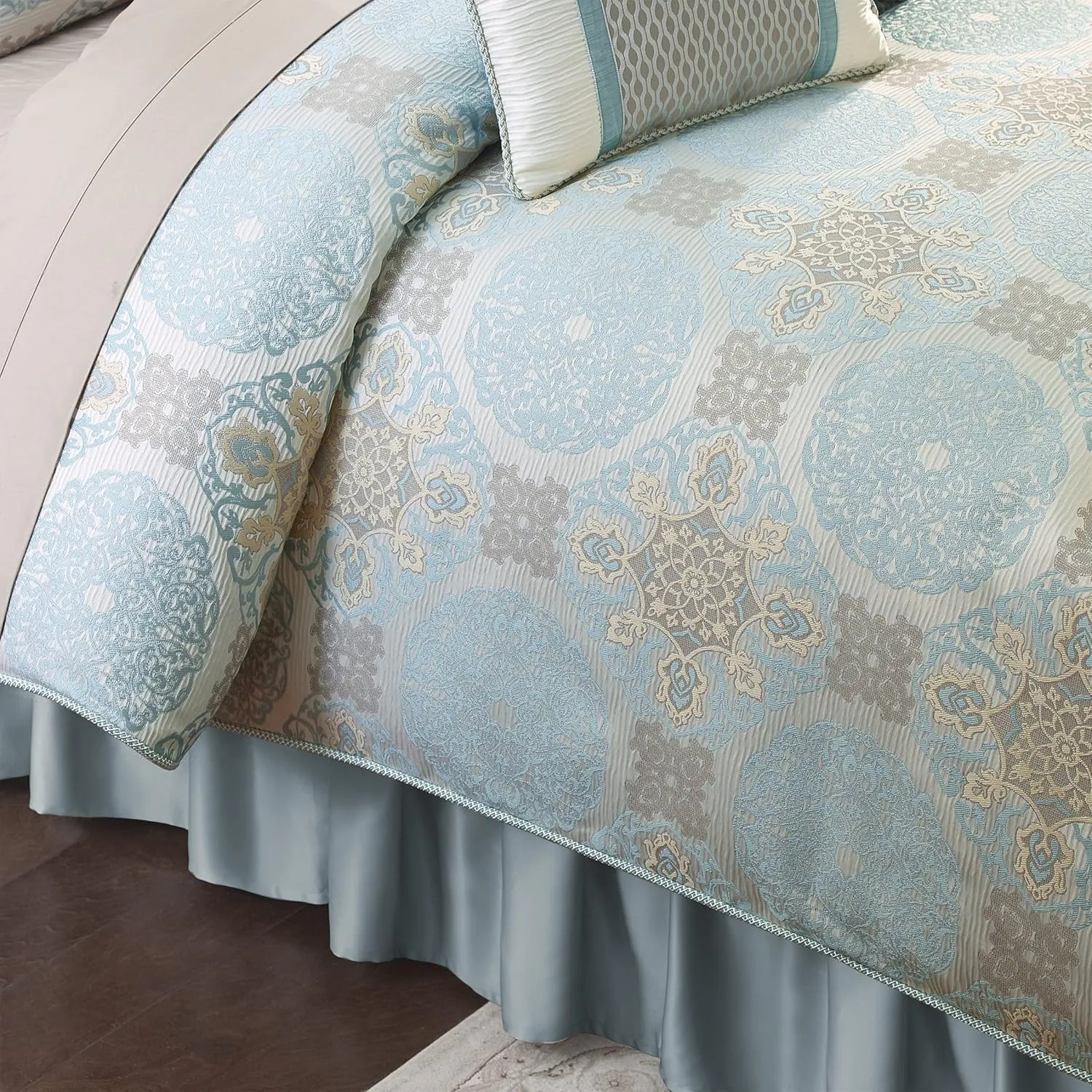 Waterford Joselyn King 6PC Comforter Set, Silver