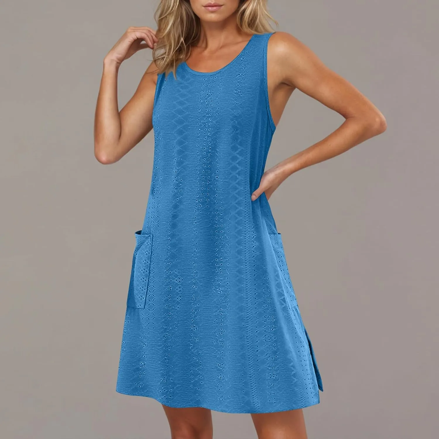 Women's Casual Dresses Soft Sleeveless Crewneck Summer Vacation Dresses with Pockets Relaxed Size Mini Dresses